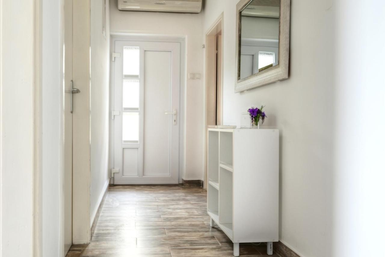 Slavko Apartment Seget Vranjica