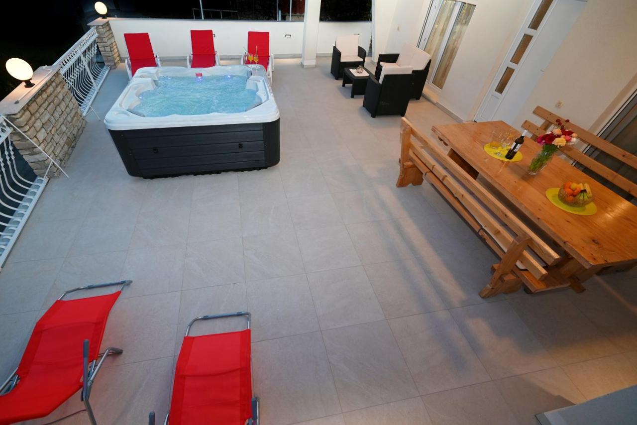 Apartment Slavko Seget Vranjica