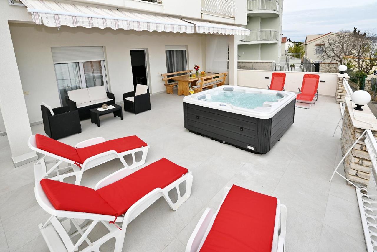 Slavko Apartment Seget Vranjica